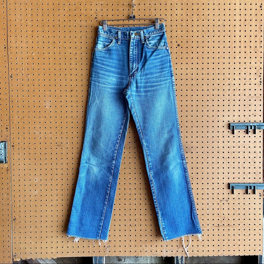 VINTAGE HIGH WAISTED WRANGLER DENIM JEANS